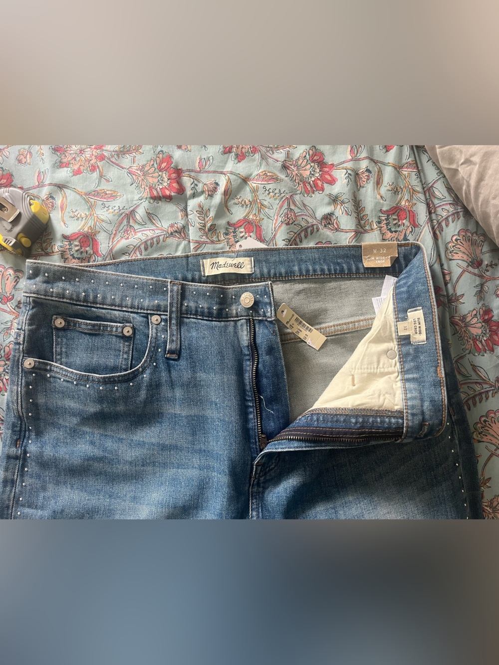Madewell Medium Blue Studded Slim Wide-Leg Crop Jeans 32